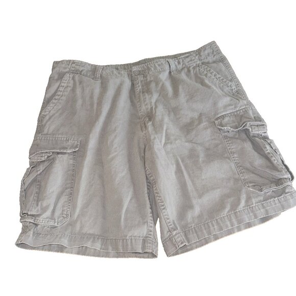 Faded Glory Other - Men's Gray Faded Glory Cargo 42 Shorts 10" Inseam Cotton